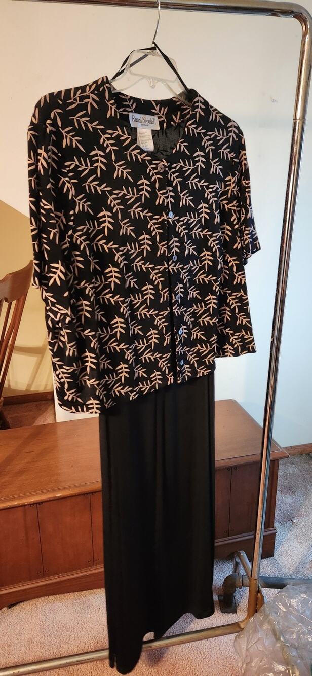 Vintage Black Leaf Long Dress | Plus Size 24 | 2 Pieces | New With Tags